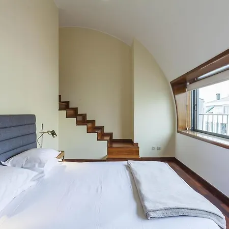 Le Chien Noir Centre *