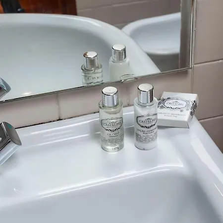 Le Chien Noir Centre *