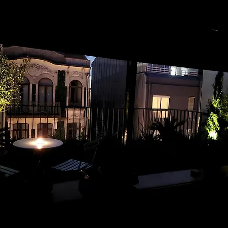 Le Chien Noir Centre דירה *