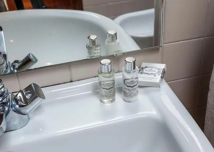 Le Chien Noir Centre *