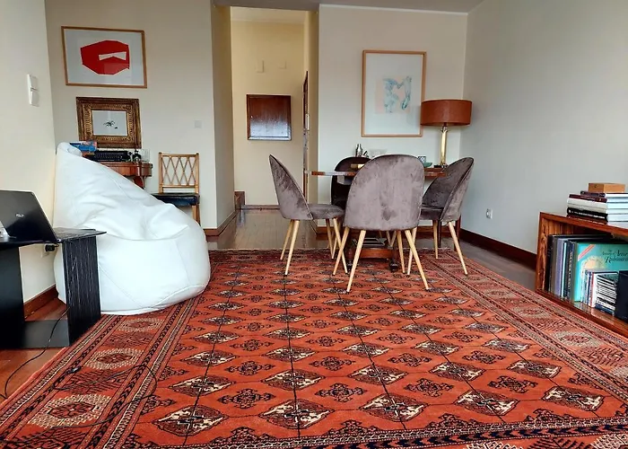 Le Chien Noir Centre 波尔图